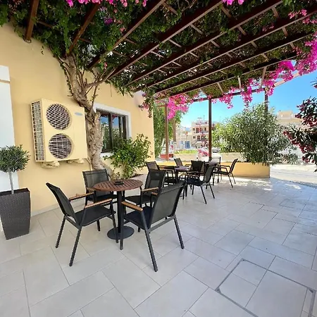 Titania Hotel