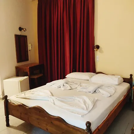 Titania 2* Karpathos Town (Pigadia)