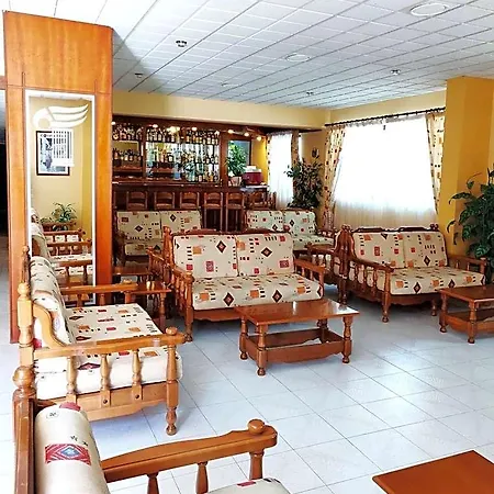 Hotel Titania
