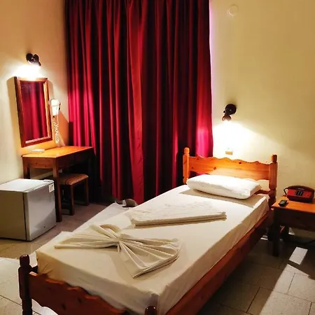 Titania Hotel