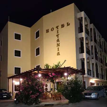 Hotel Titania 2*