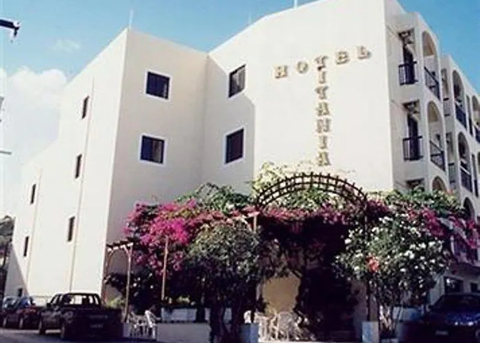 Titania 酒店 卡尔帕索斯